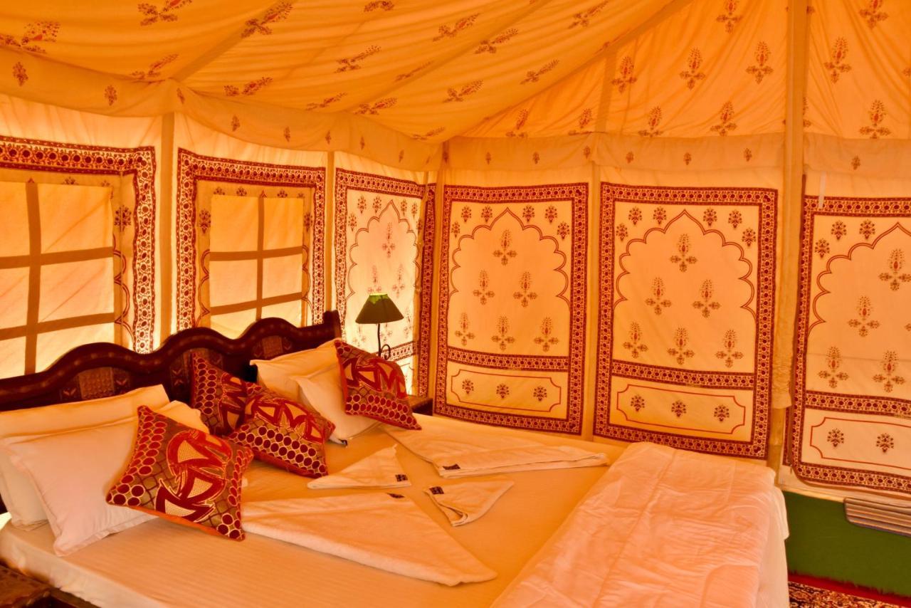 Jaisan Boutique Desert Camp Jaisalmer Hotell Eksteriør bilde